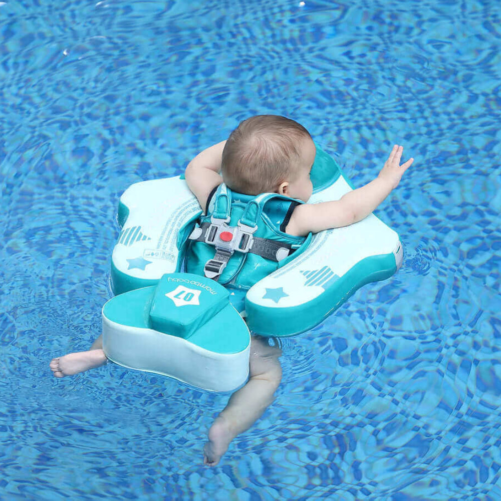 A child safely enjoying the water in a Mambobaby™ Airplane Float, showing stable 360-degree protection.